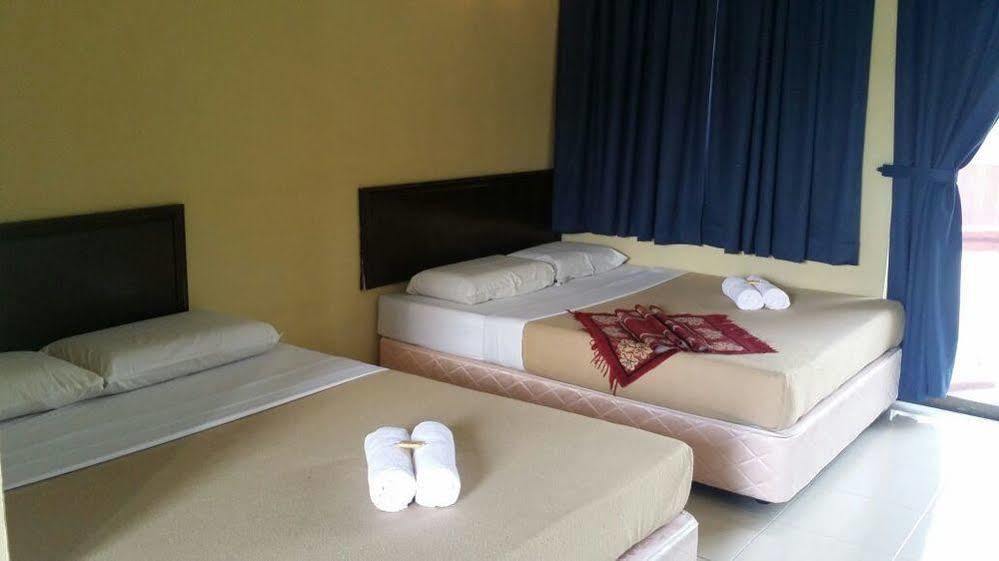 Hji Residensi Hotell Kuah Eksteriør bilde